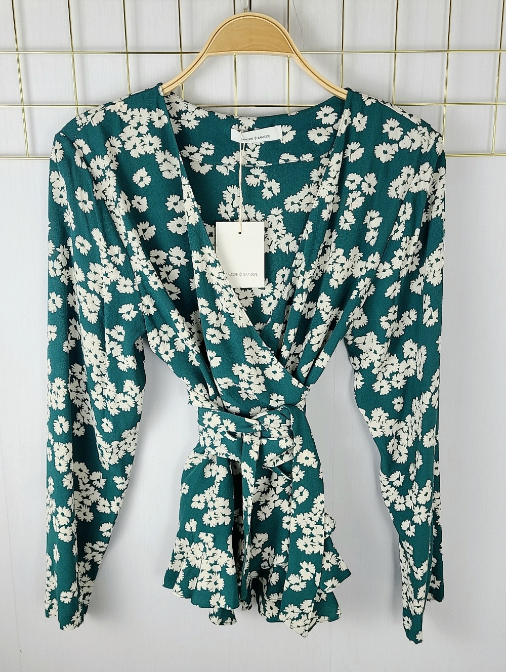 NWT Samsoe Samsoe Green Cream Floral Wrap Blouse Top